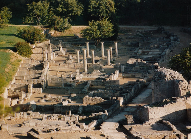 Arles